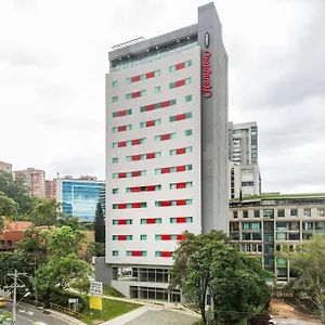 *** Hotel Hampton By Hilton Colombia